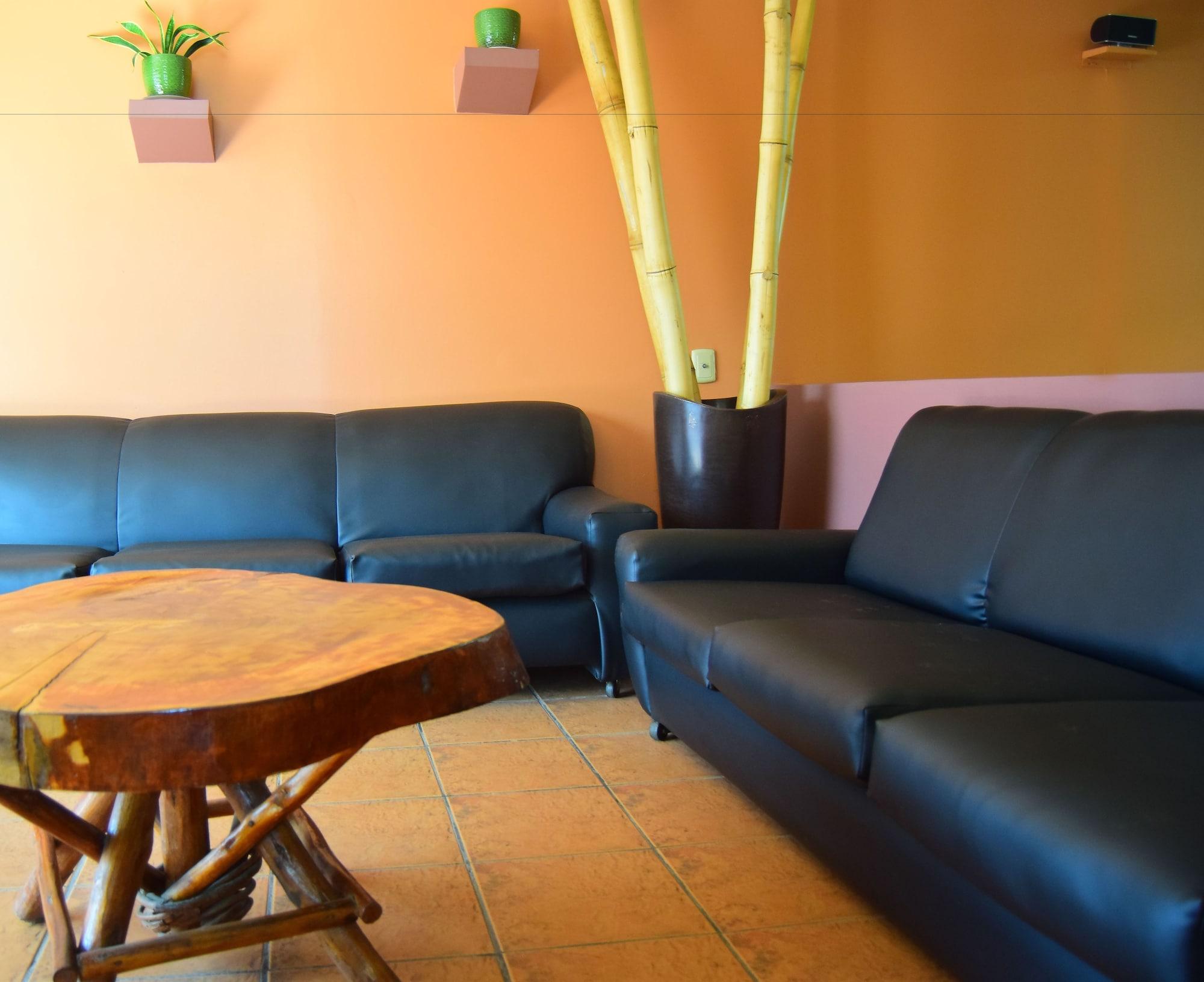 Hotel Xolotlan Managua Extérieur photo
