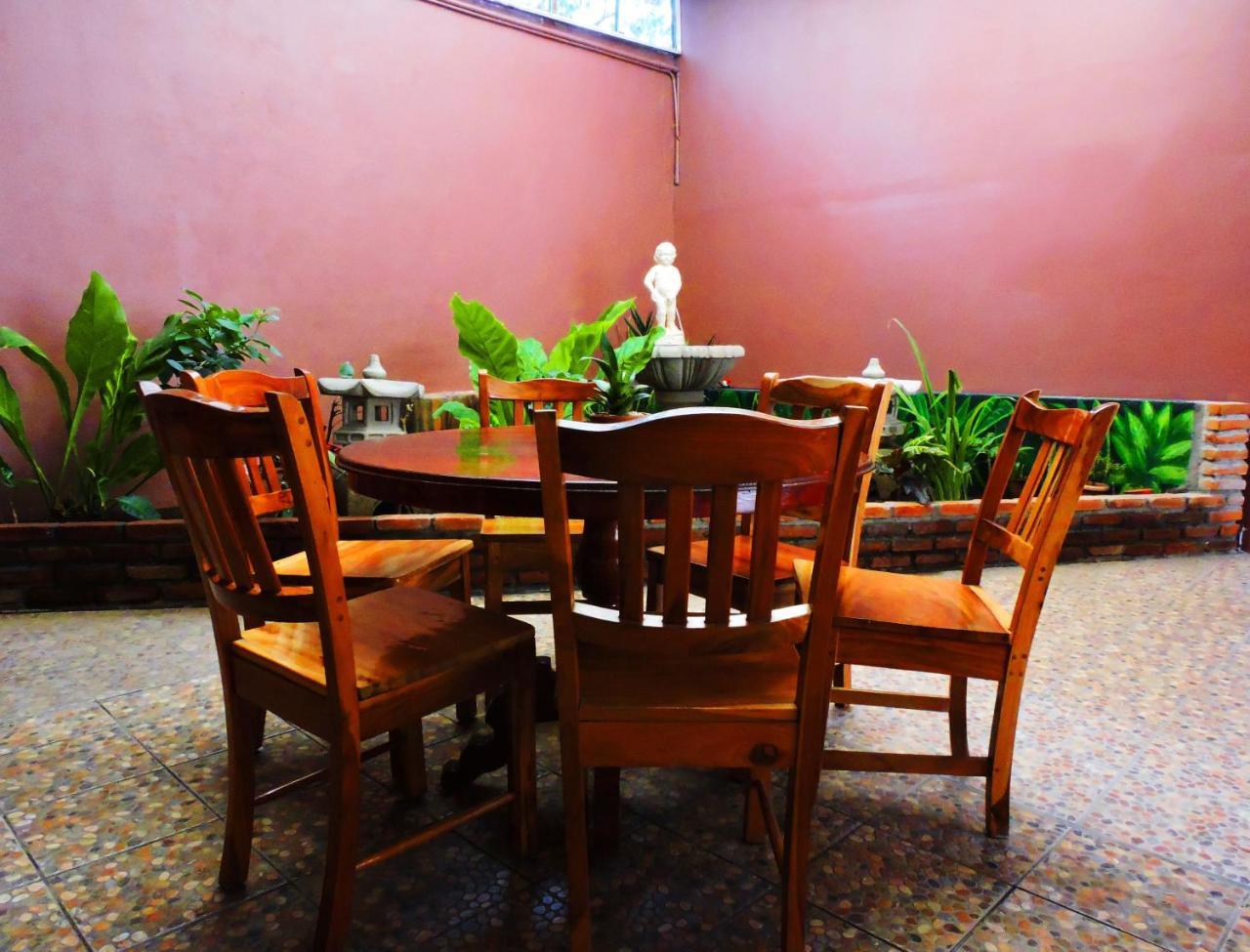 Hotel Xolotlan Managua Extérieur photo